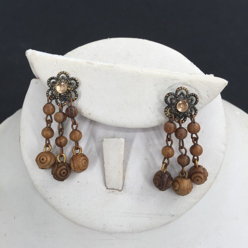 Vintage Wooden Beaded Flower Wire Dangle Post Earring Costume Jewelry